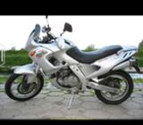 [POTRAŽNJA] Aprilia aprilija pegaso 650 kupujem