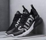 Nike Air Max 270 Supreme