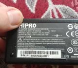 Punjac za laptop 19V 3,42A