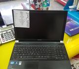 Laptop Toshiba r950