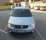 VOLKSWAGEN TOURAN 1.9TDI 2004 GODINA KLIMA REGISTROVAN