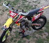 Suzuki RMZ 450 ajnšpric cross kros kroser